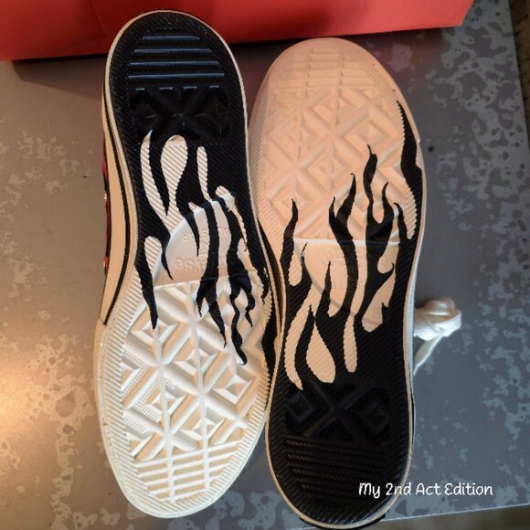 All Star Converse NIB Lo Chucks with Flames Size Mens 5 Womens 7 - Picture 9 of 14